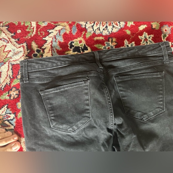 Skinny jeans! - Picture 6 of 6